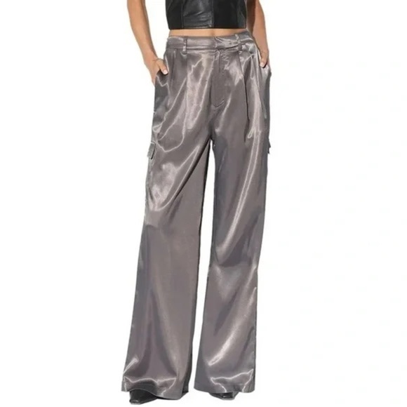 *NWT* Walter Baker Kaiden Satin Cargo Pants - Shadow - Picture 1 of 8